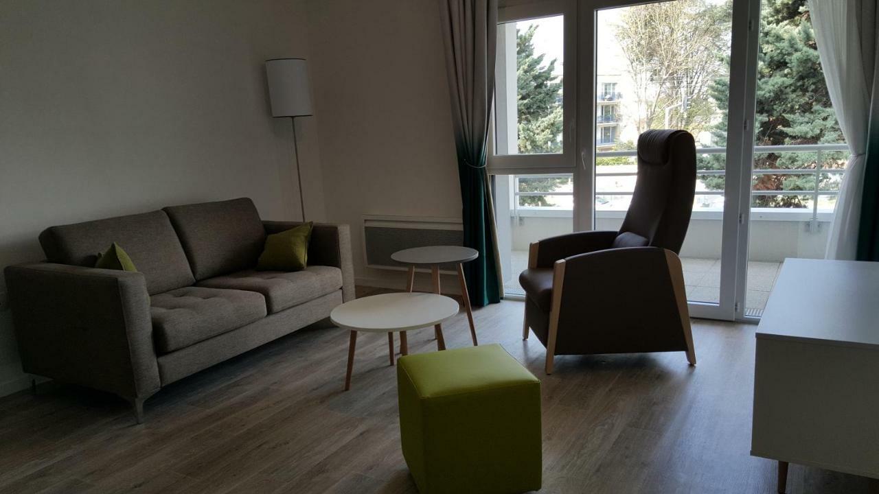 Aparthotel Domitys - Les Robes D'Airain Caen Exterior foto