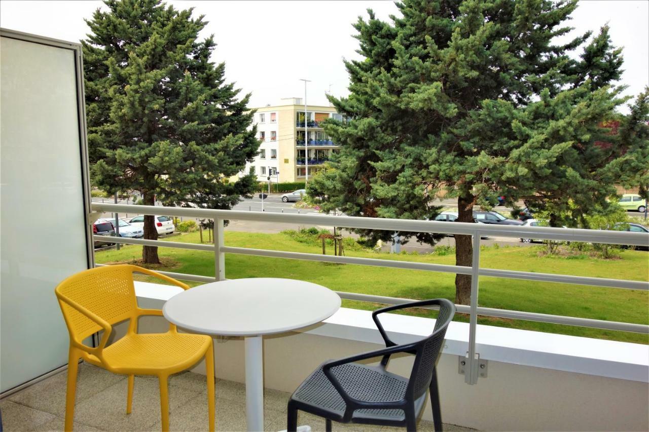 Aparthotel Domitys - Les Robes D'Airain Caen Exterior foto